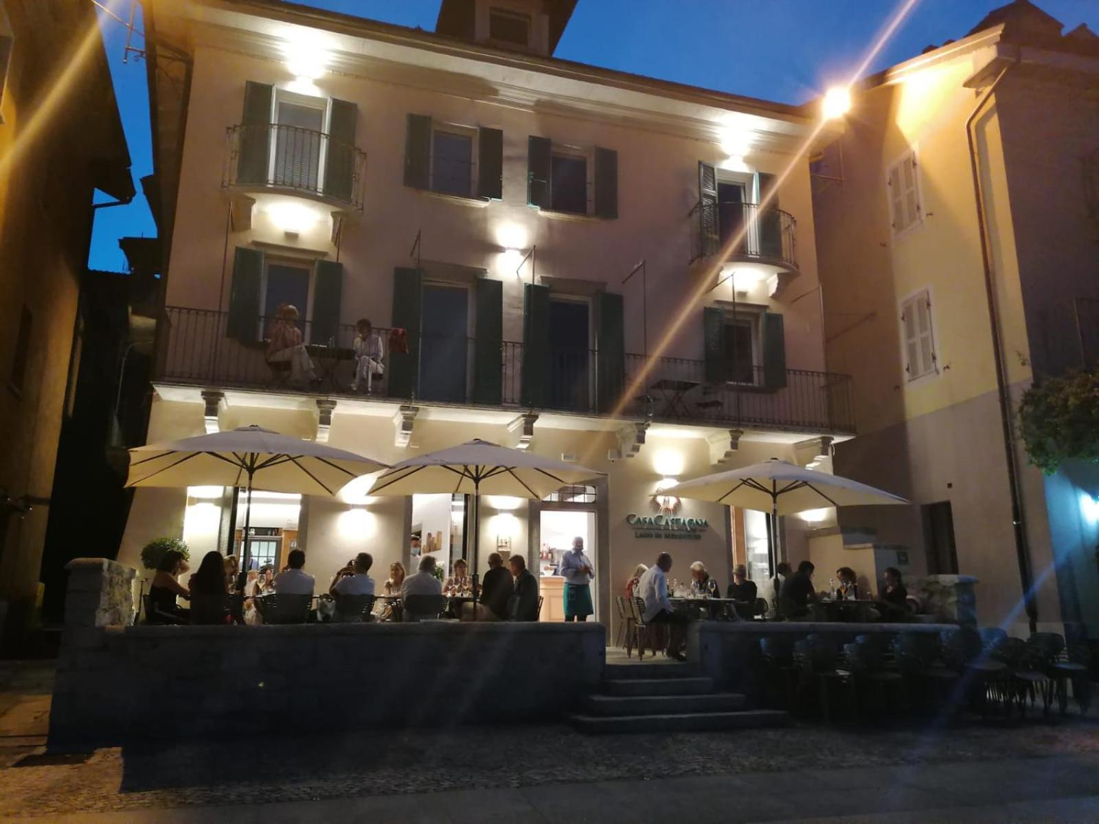 Casa Castagna 1620 Bed & Breakfast Mergozzo Bagian luar foto